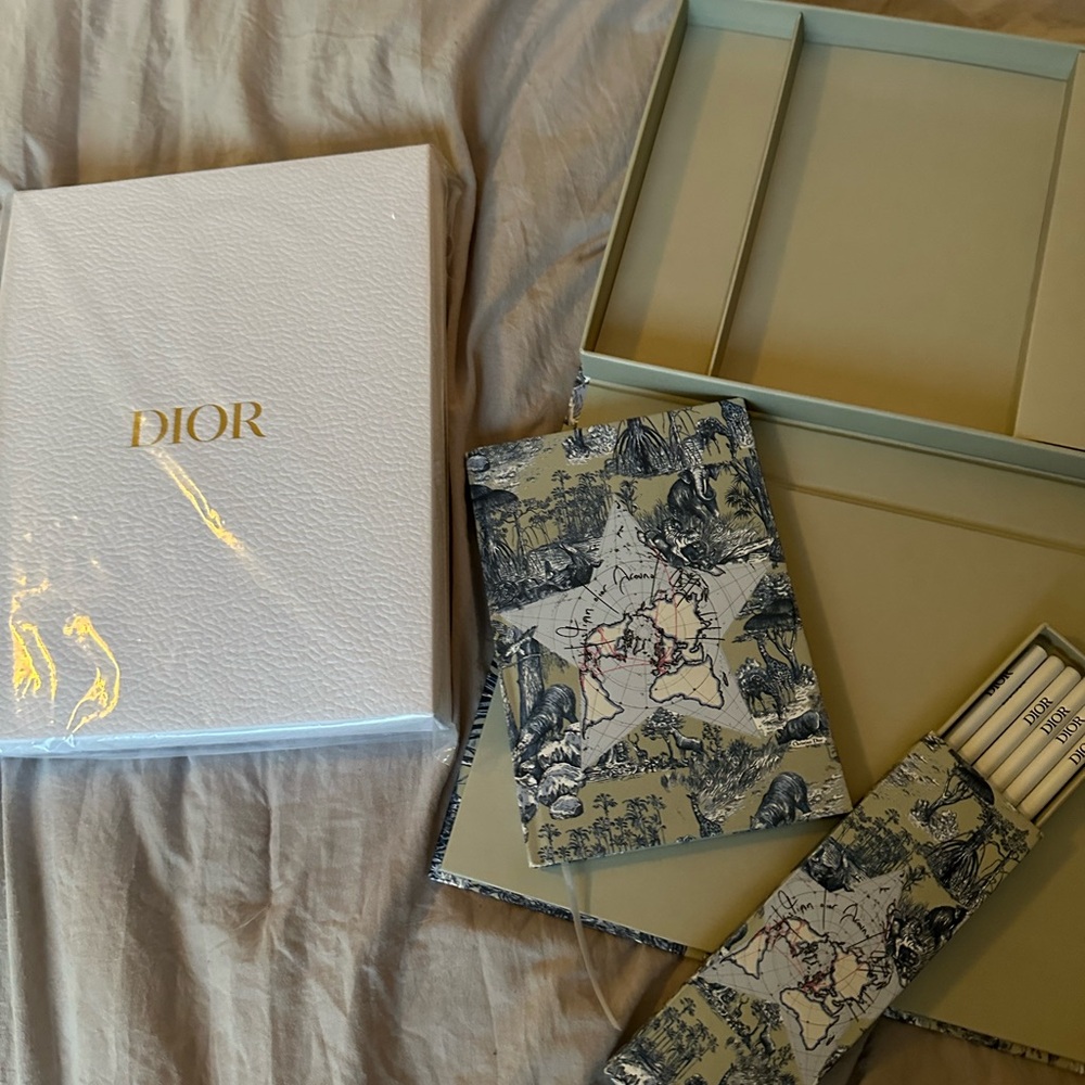 Dior White and Gold Notebook Set